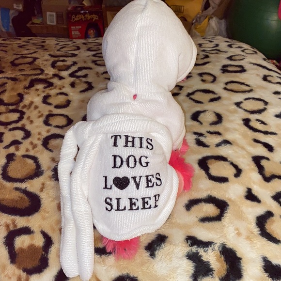 White Robe - Picture 3 of 6